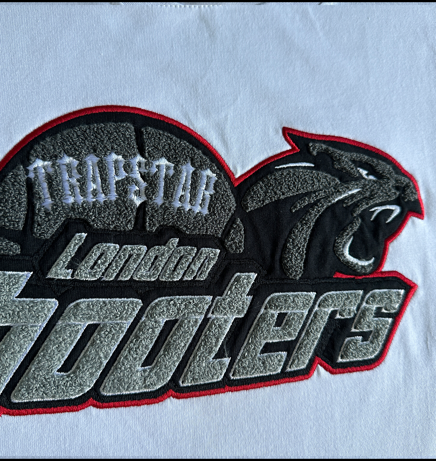 TRAPSTAR SHOOTERS TEE & SHORTS SET - (WHITE/GREY/RED)