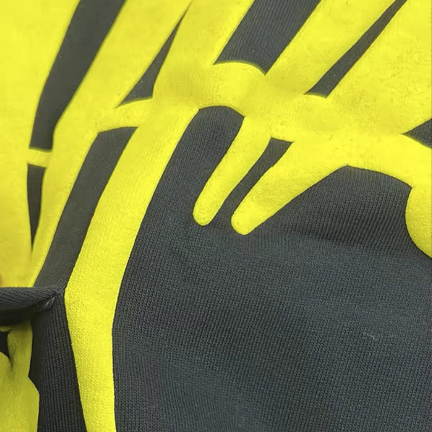 SYNAWORLD TEAM SYNA TRACKSUIT (BLACK/YELLOW)