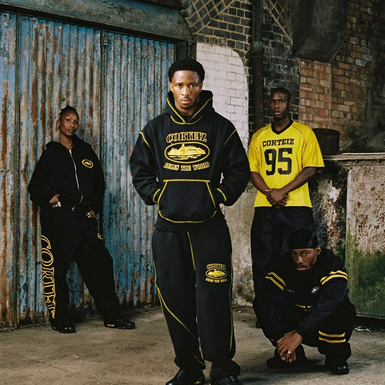 CORTEIZ SUPERIOR ROYALE ZIP HOODIE (BLACK/YELLOW)